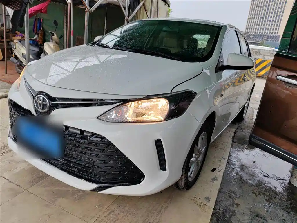 TOYOTA VIOS FS
