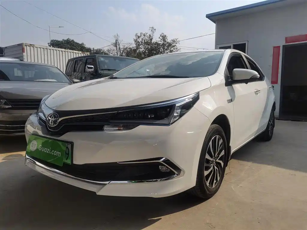 TOYOTA COROLLA DUAL ENGINE E+
