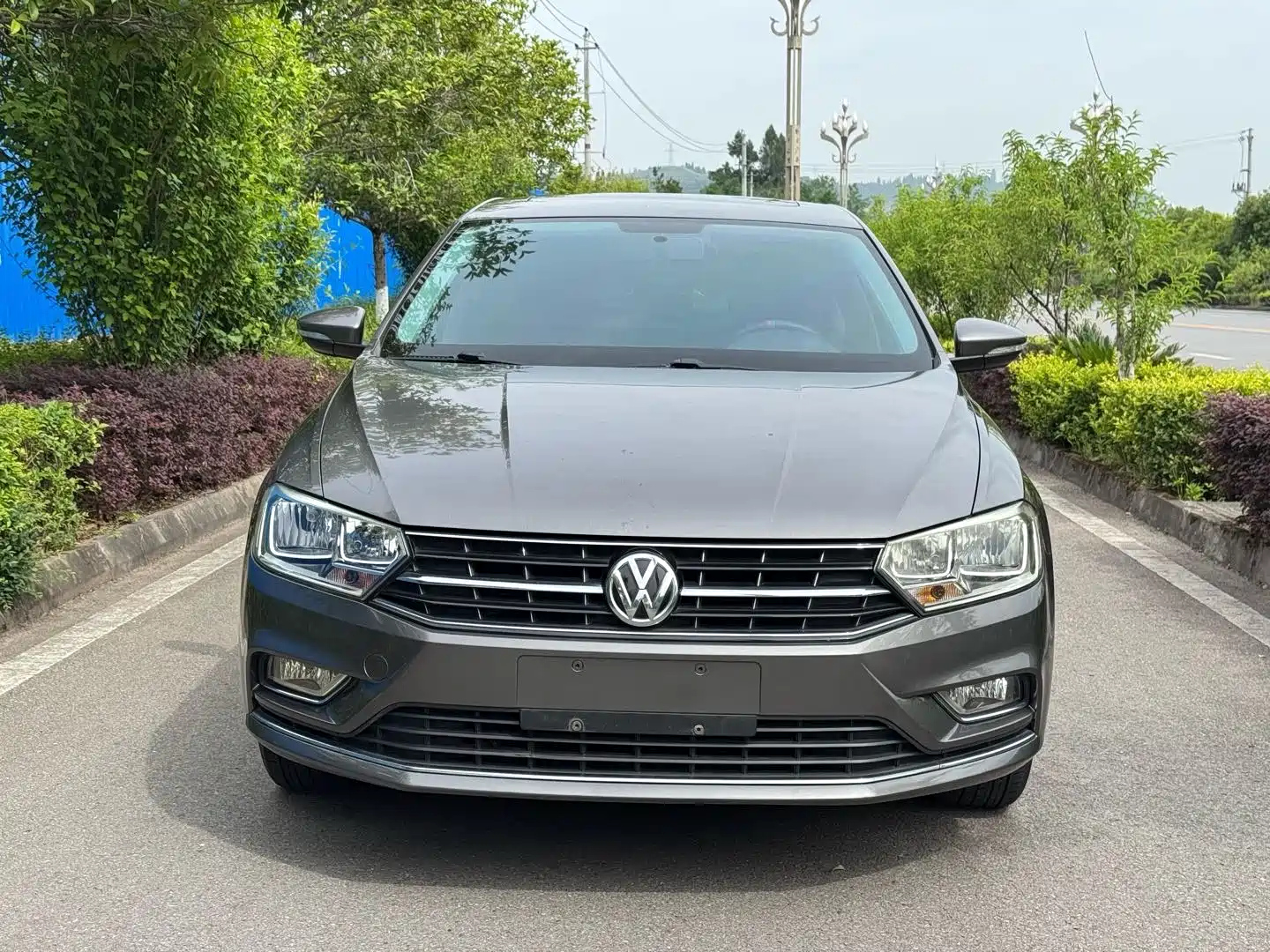 VOLKSWAGEN BORA