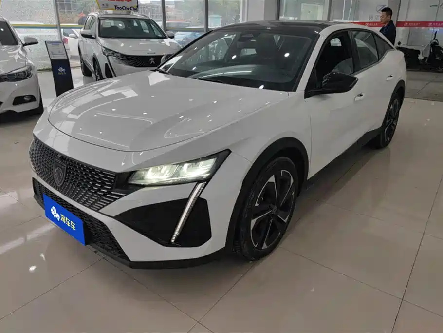 PEUGEOT 408X