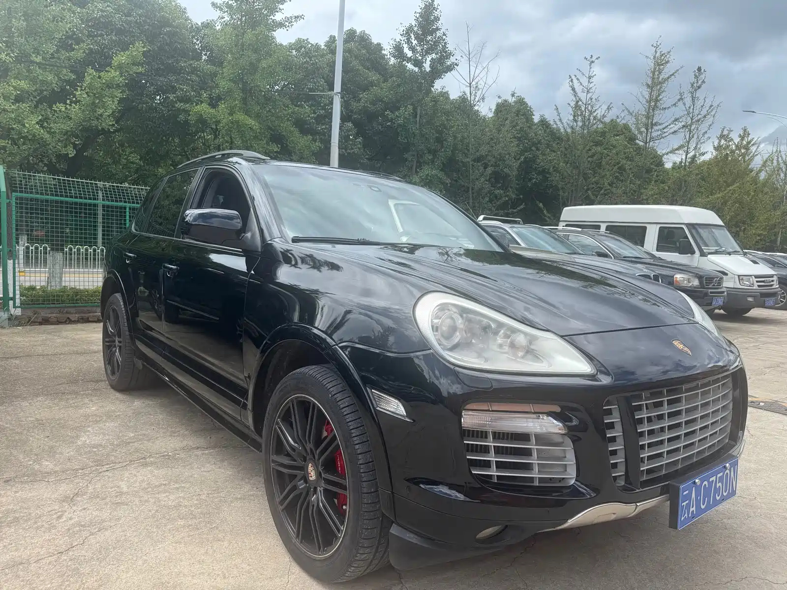 PORSCHE CAYENNE