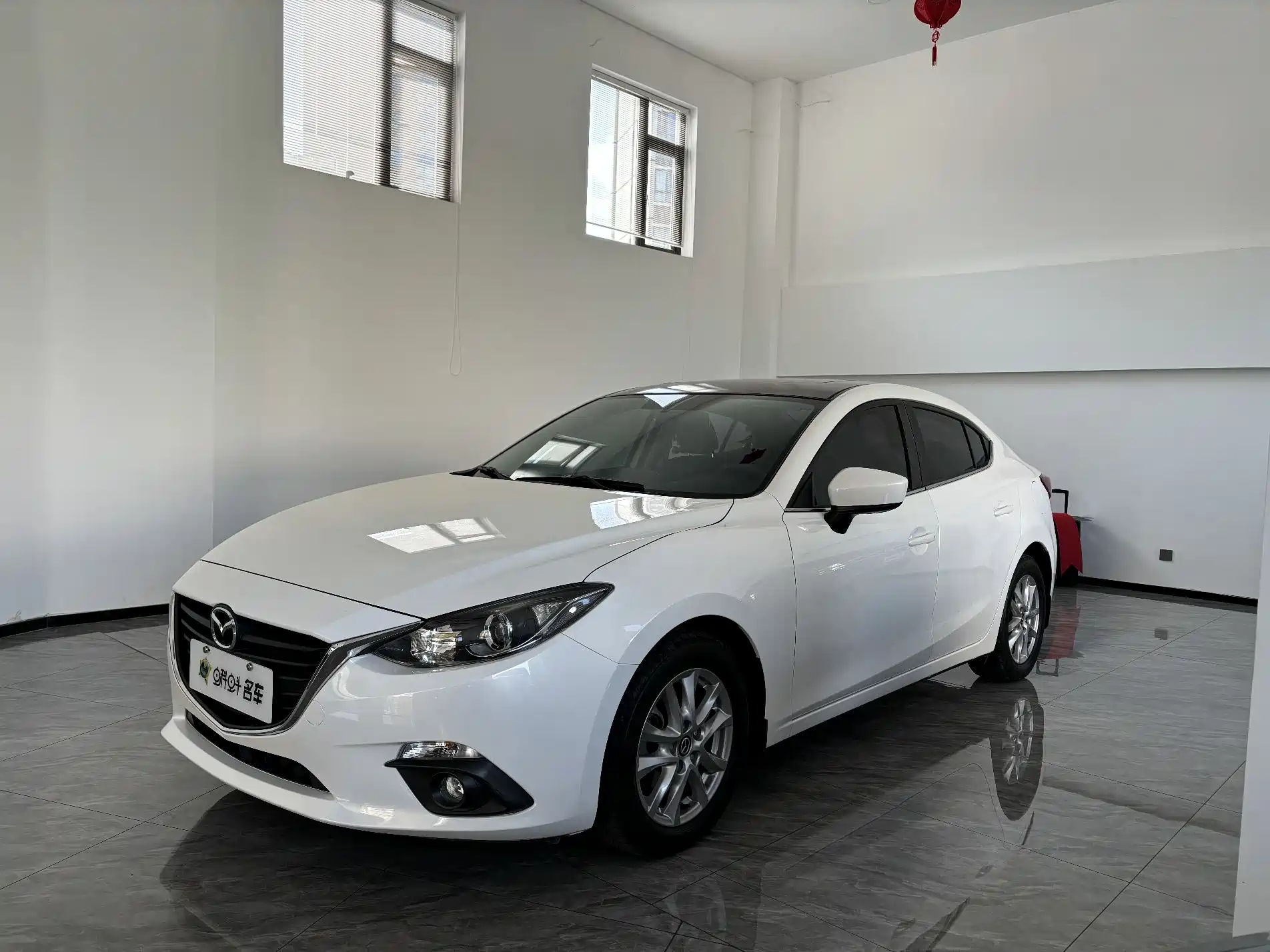 MAZDA 3 AXELA
