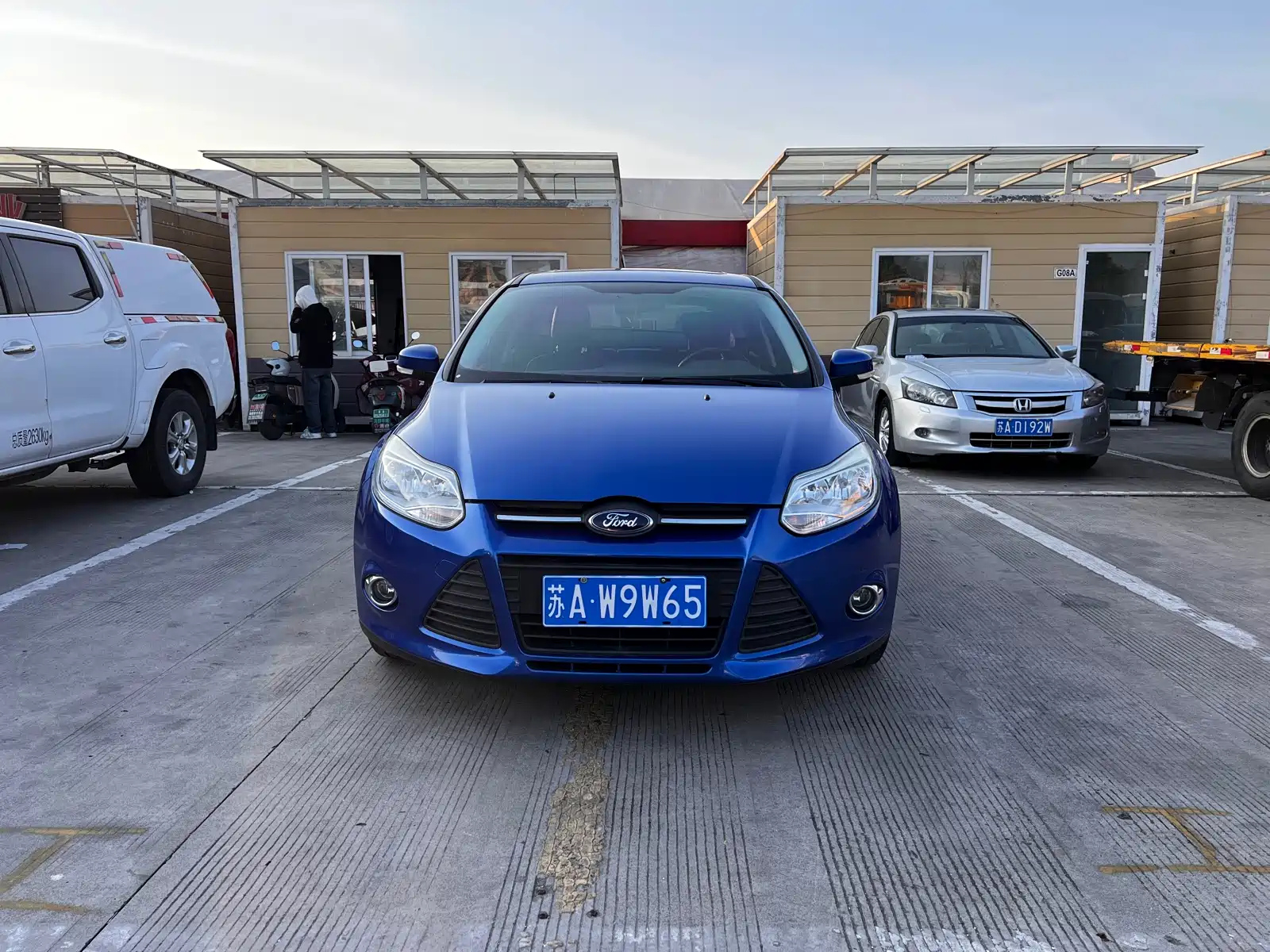 FORD FOCUS