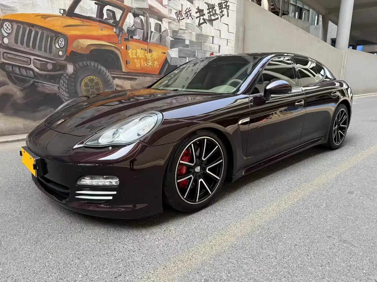 PORSCHE PANAMERA