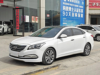 HYUNDAI MISTRA 2017