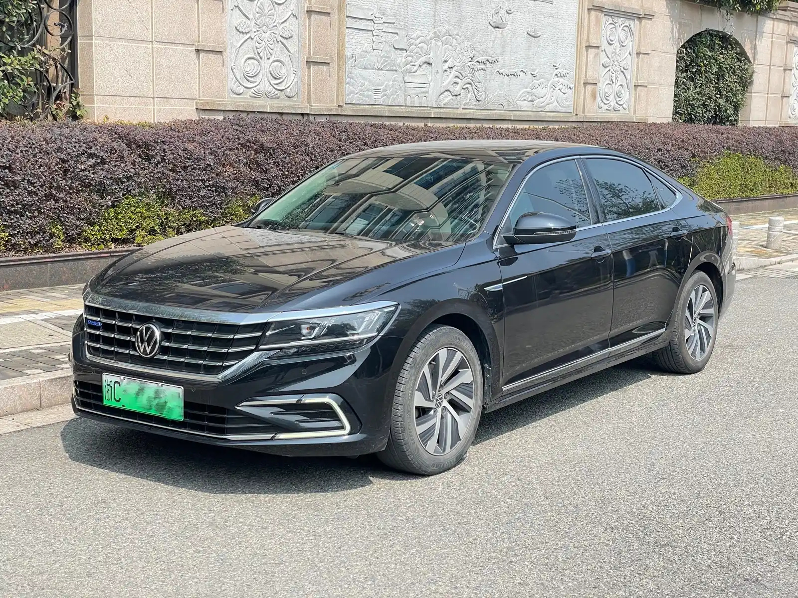 VOLKSWAGEN PASSAT NEW ENERGY