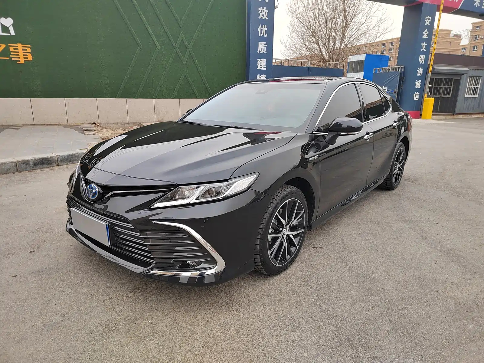 TOYOTA CAMRY