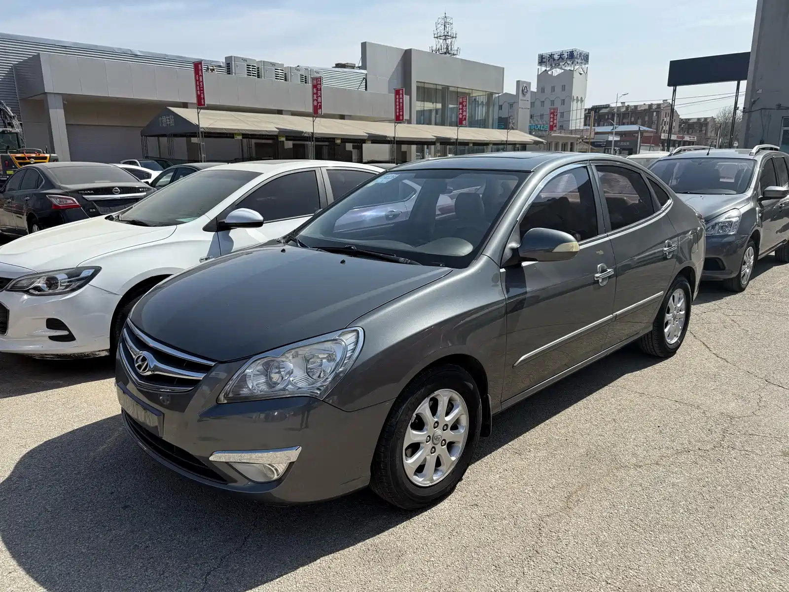 HYUNDAI CELESTA