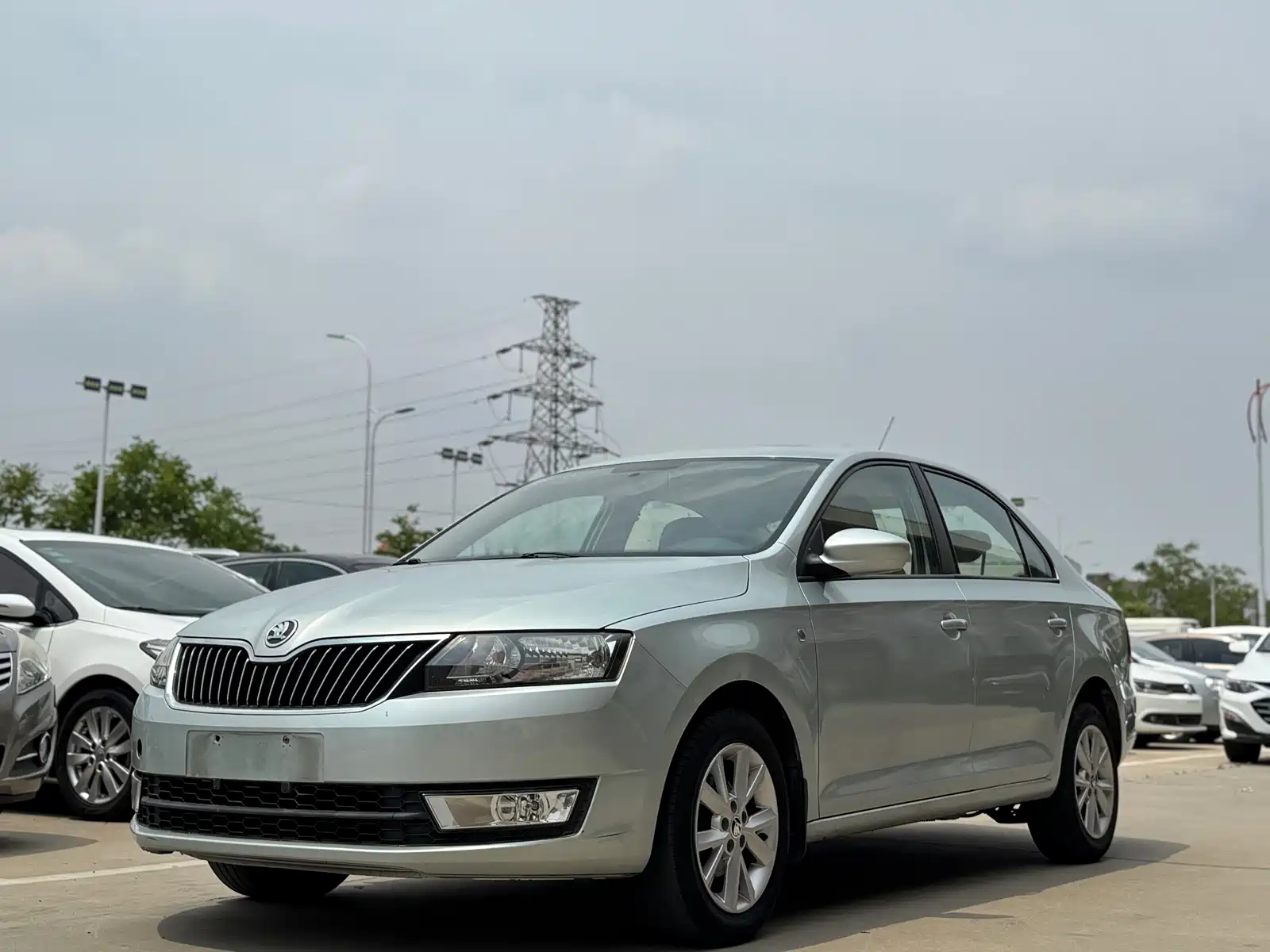 SKODA RAPID