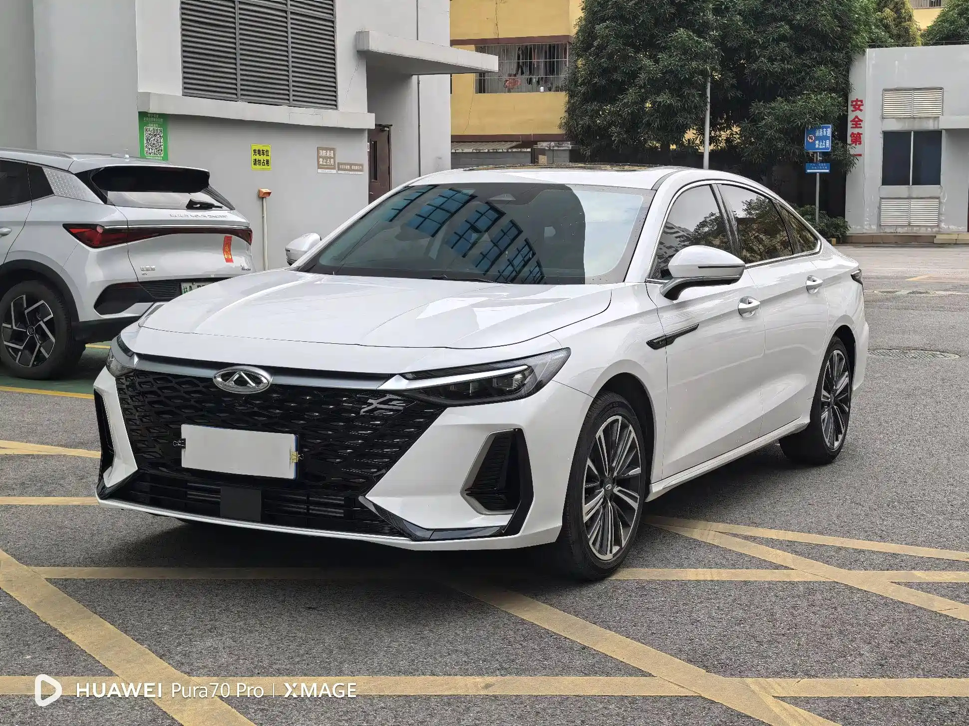 CHERY ARRIZO 8
