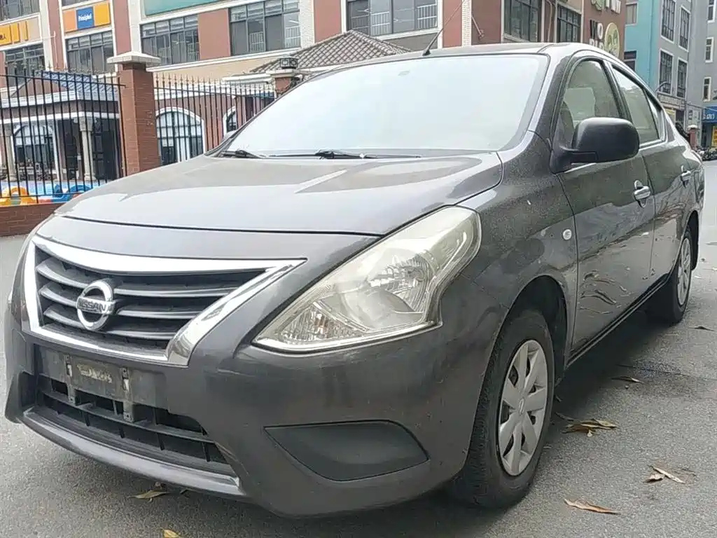 NISSAN SUNNY