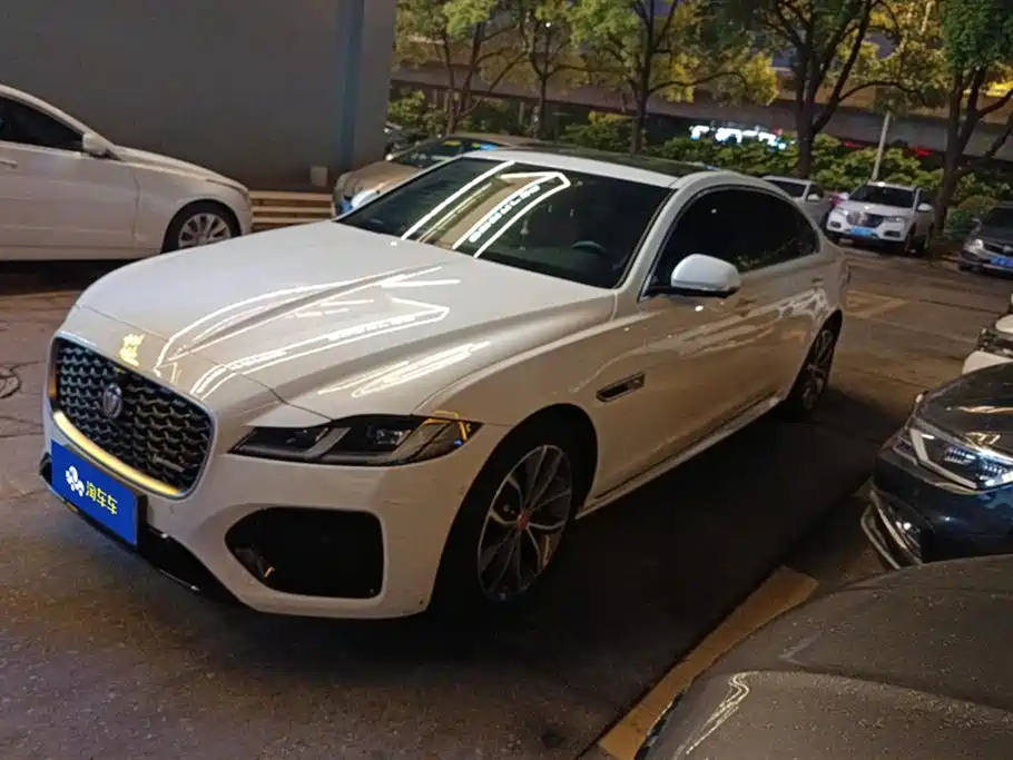 JAGUAR XFL