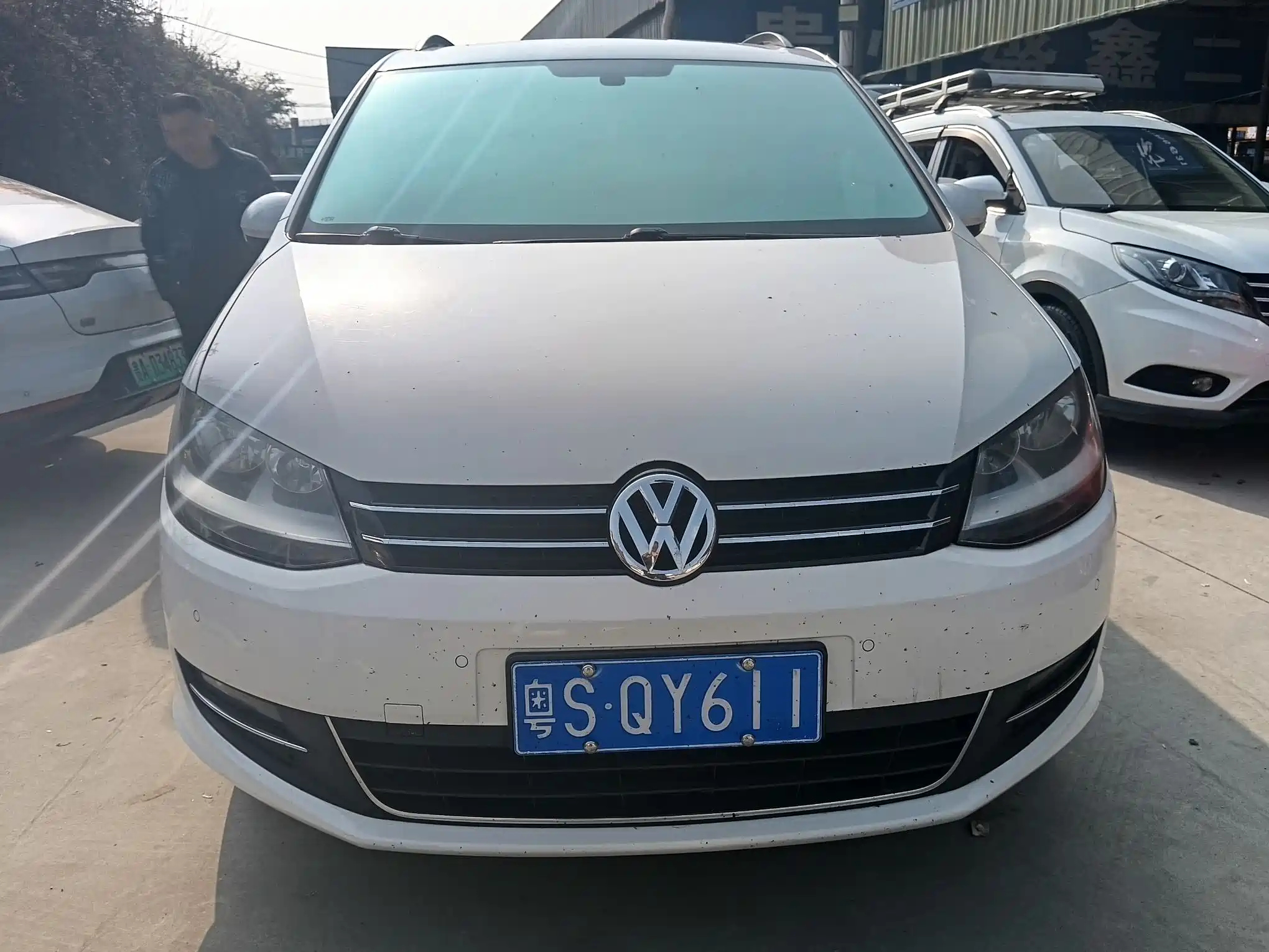 VOLKSWAGEN SHARAN