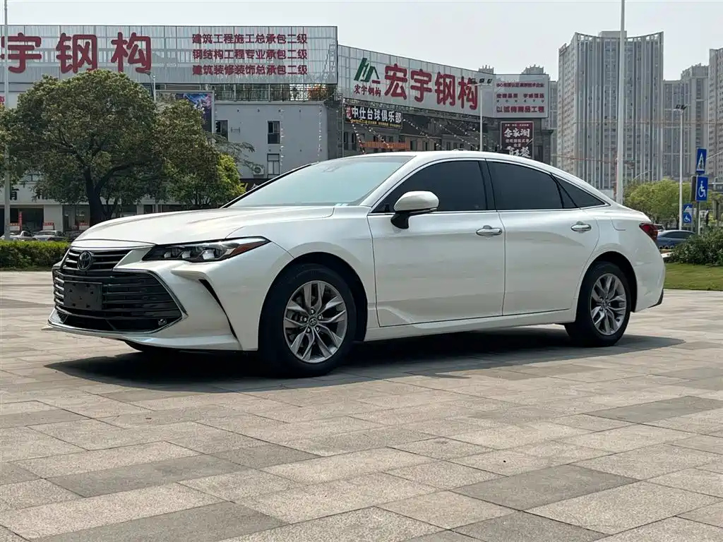 TOYOTA AVALON