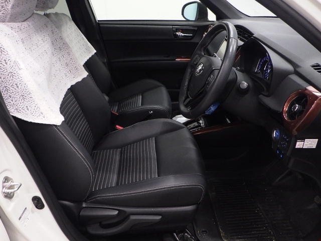 TOYOTA COROLLA FIELDER 2018