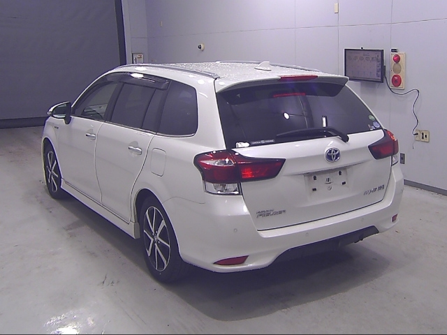 TOYOTA COROLLA FIELDER 2018