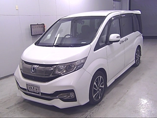 HONDA STEP WAGON 2015
