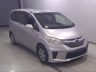 HONDA FREED 2014