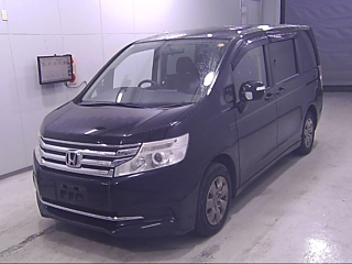HONDA STEP WAGON 2015