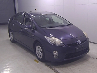 TOYOTA PRIUS 2011
