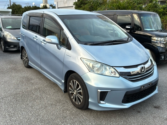 HONDA FREED 2015