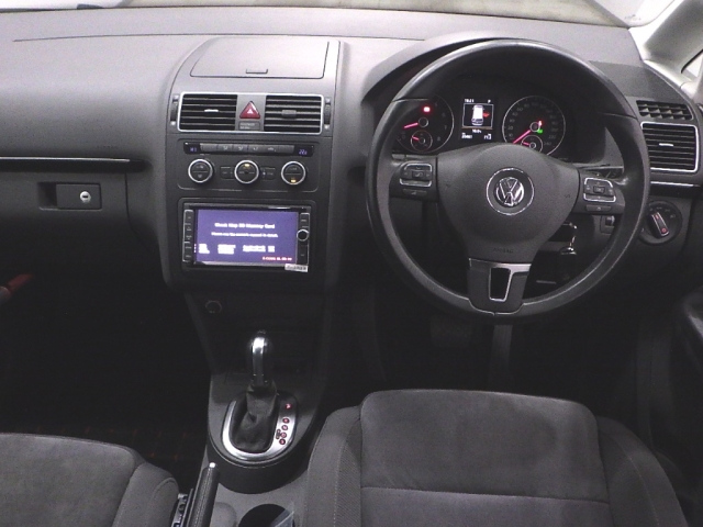 VOLKSWAGEN GOLF TOURAN 2015