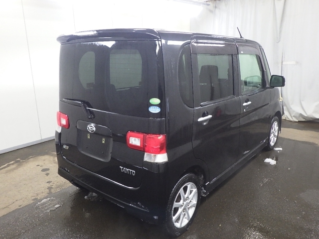 DAIHATSU TANTO 2013