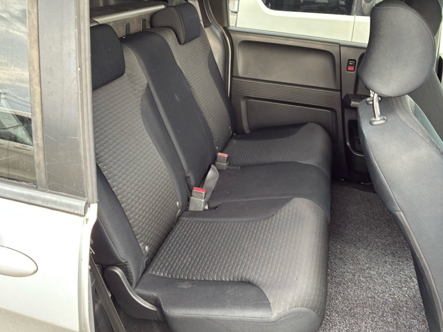 HONDA FREED 2011