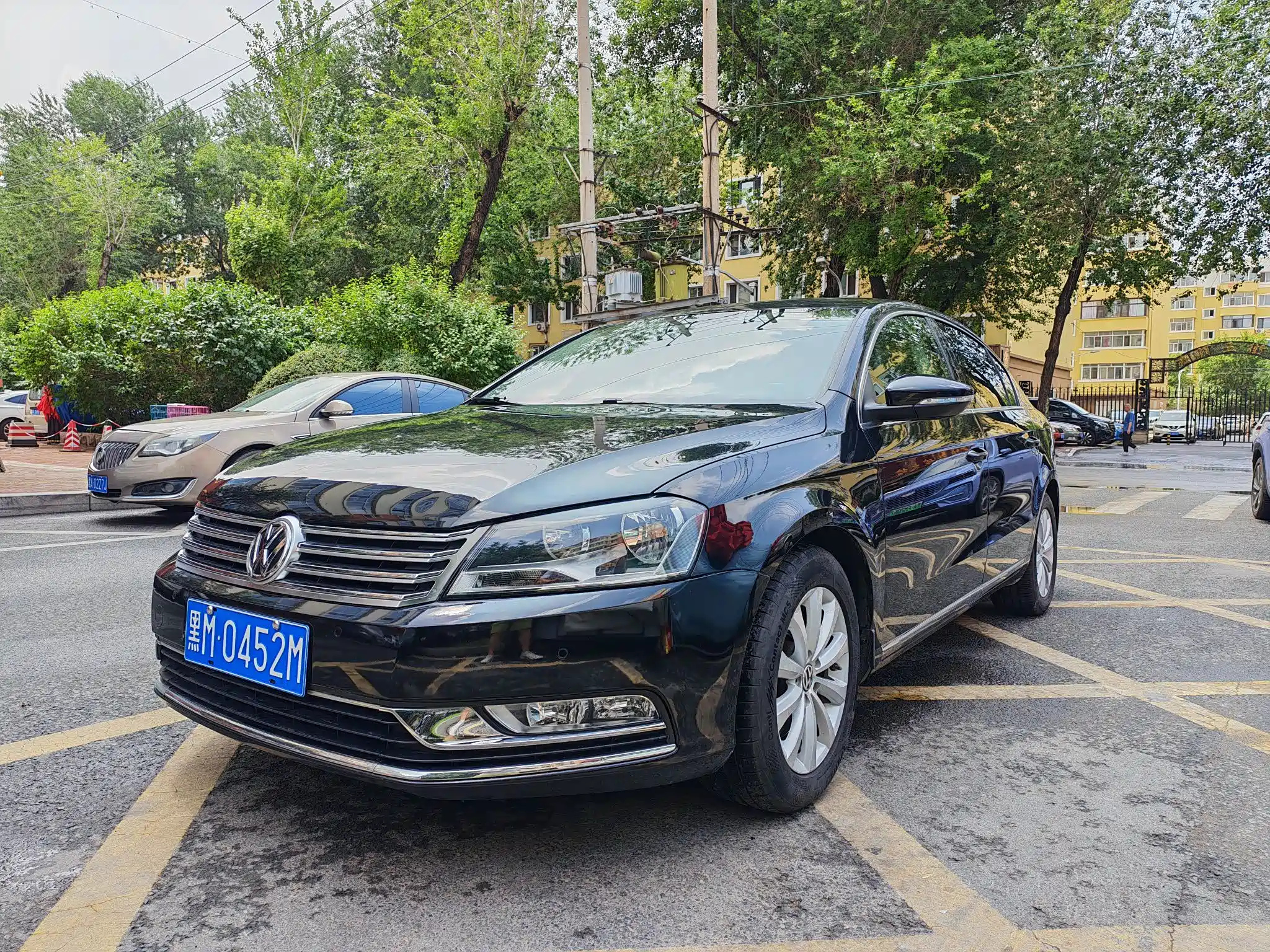VOLKSWAGEN MAGOTAN 2015