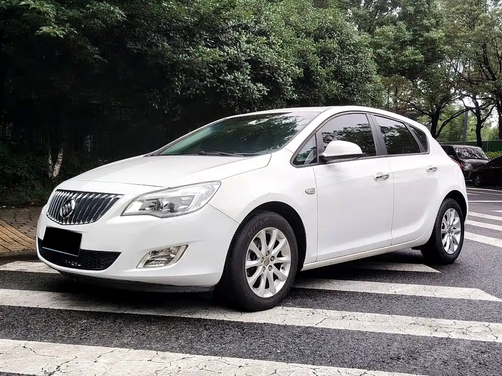 BUICK EXCELLE 2013