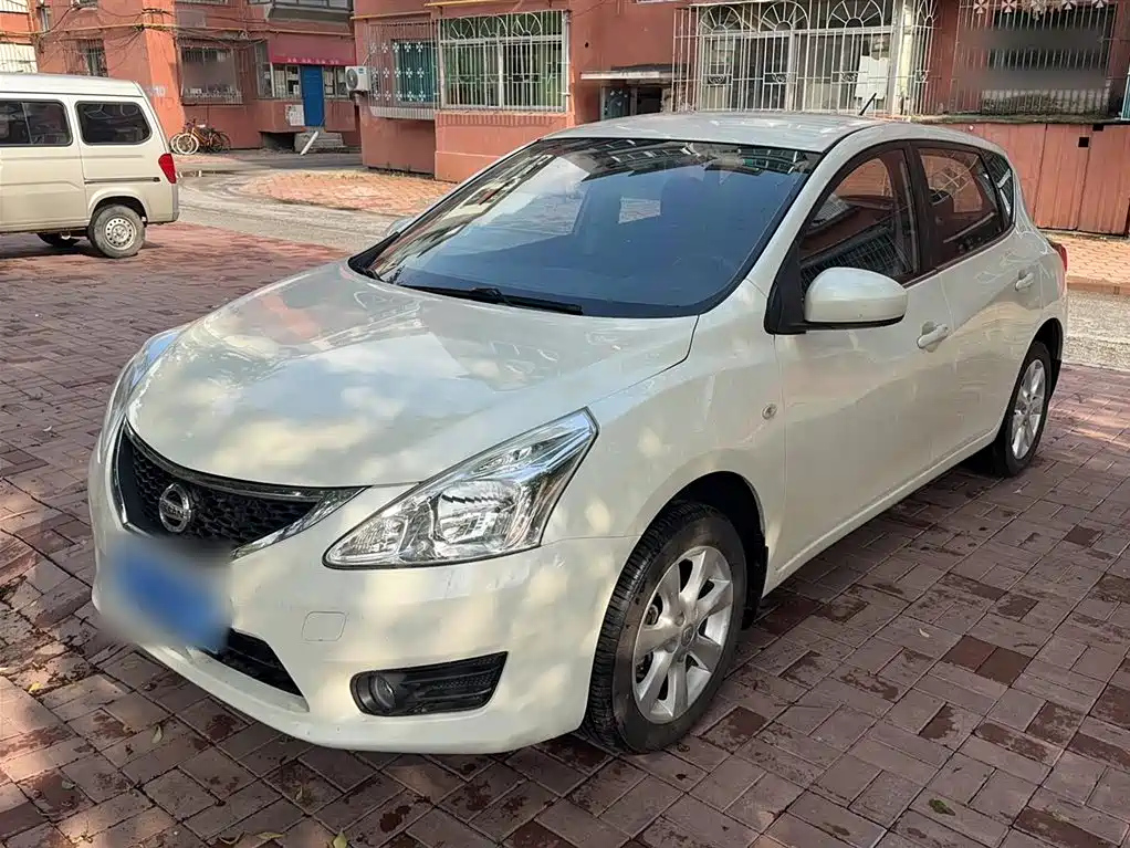 NISSAN TIIDA TIIDA 2011