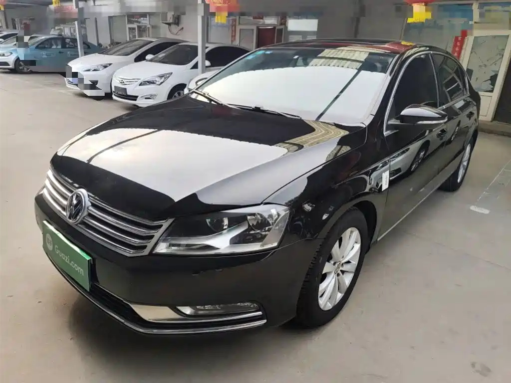 VOLKSWAGEN MAGOTAN 2015
