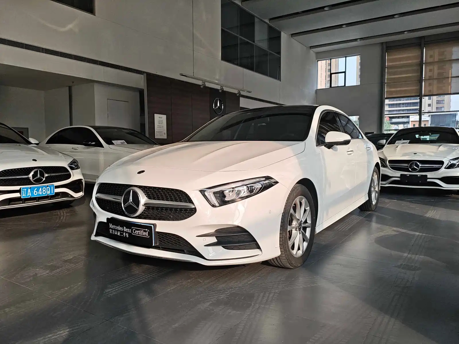 MERCEDES BENZ A-CLASS 2022