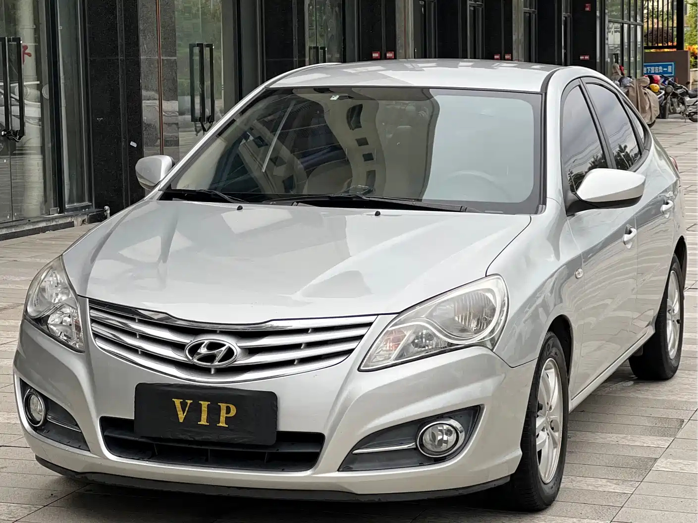 HYUNDAI CELESTA 2011