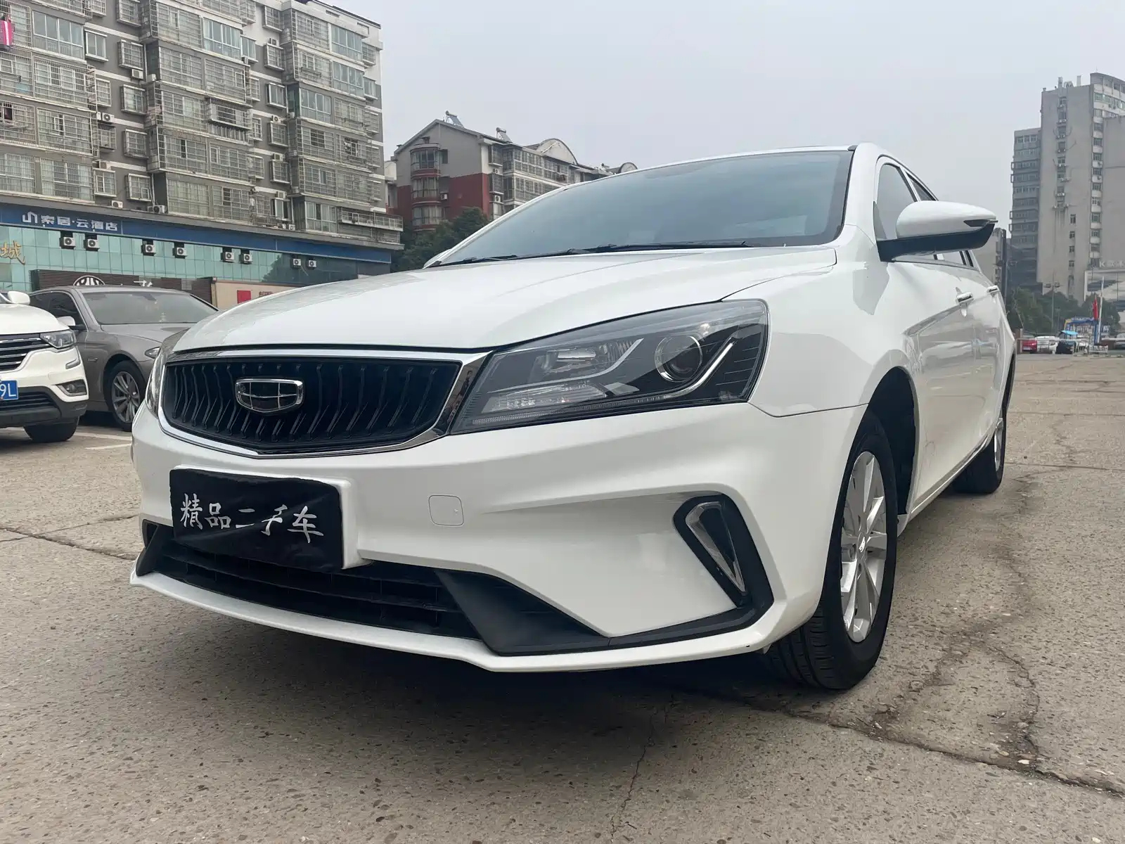 GEELY AUTO EMGRAND 2021