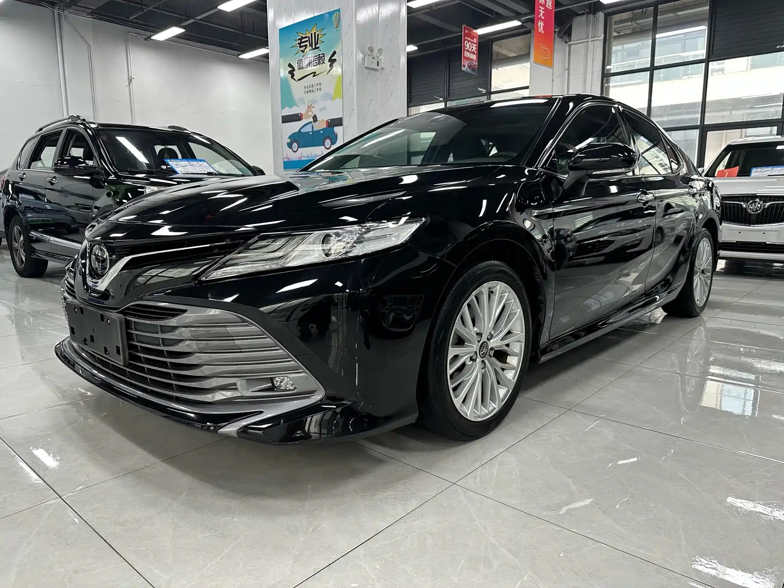 TOYOTA CAMRY 2018
