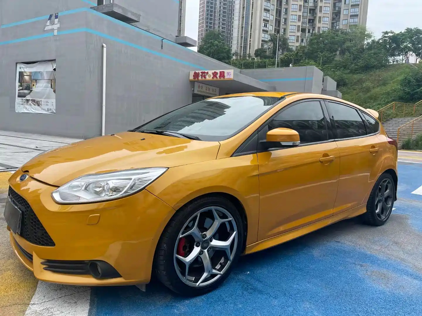 FORD FOCUS IMPORT 2013