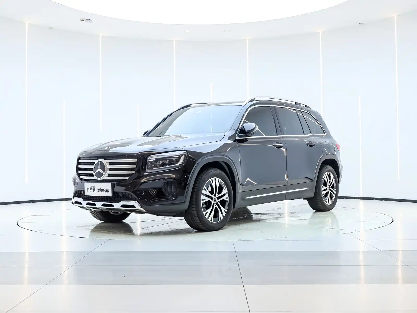MERCEDES BENZ GLB 2024