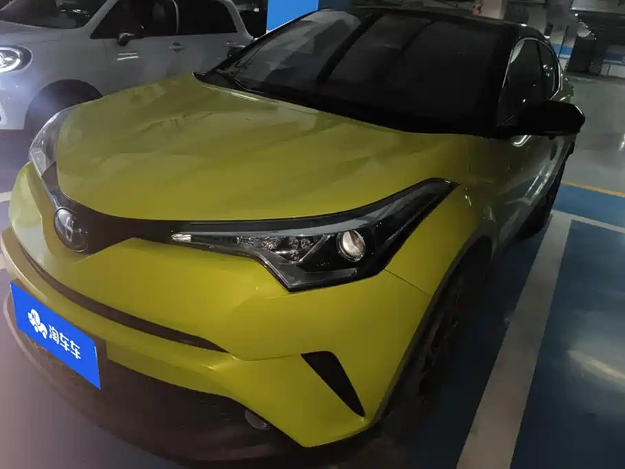 TOYOTA C-HR 2018
