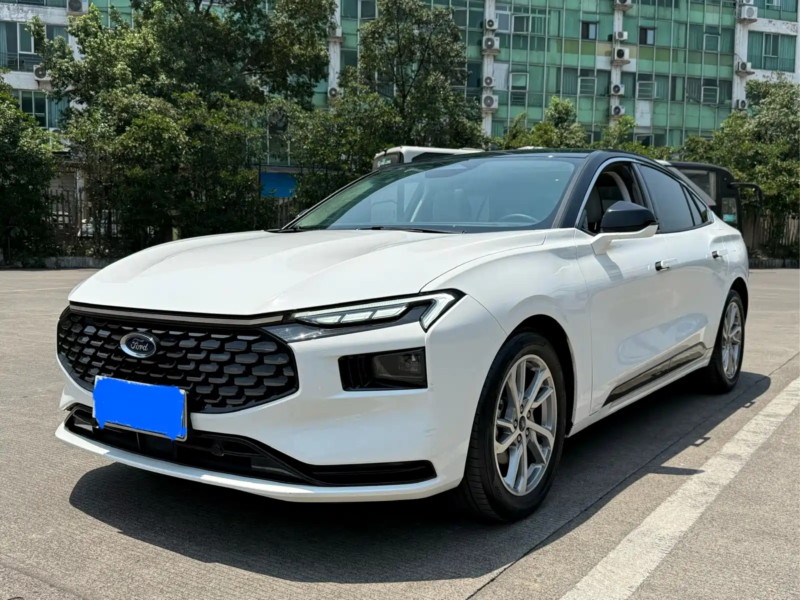FORD MONDEO 2022