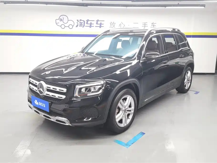 MERCEDES BENZ GLB 2023