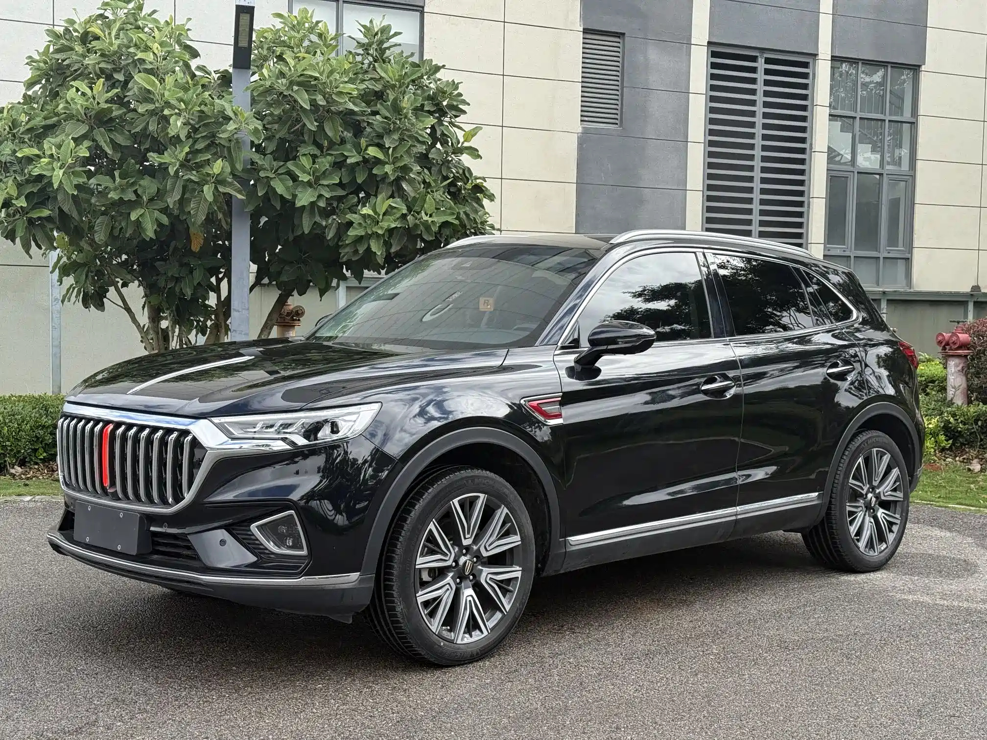 HONGQI HS5 2022