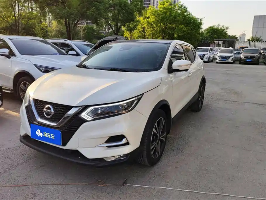 NISSAN QASHQAI 2021