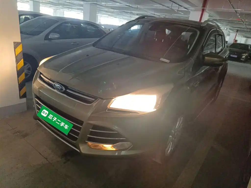 FORD ESCAPE 2013