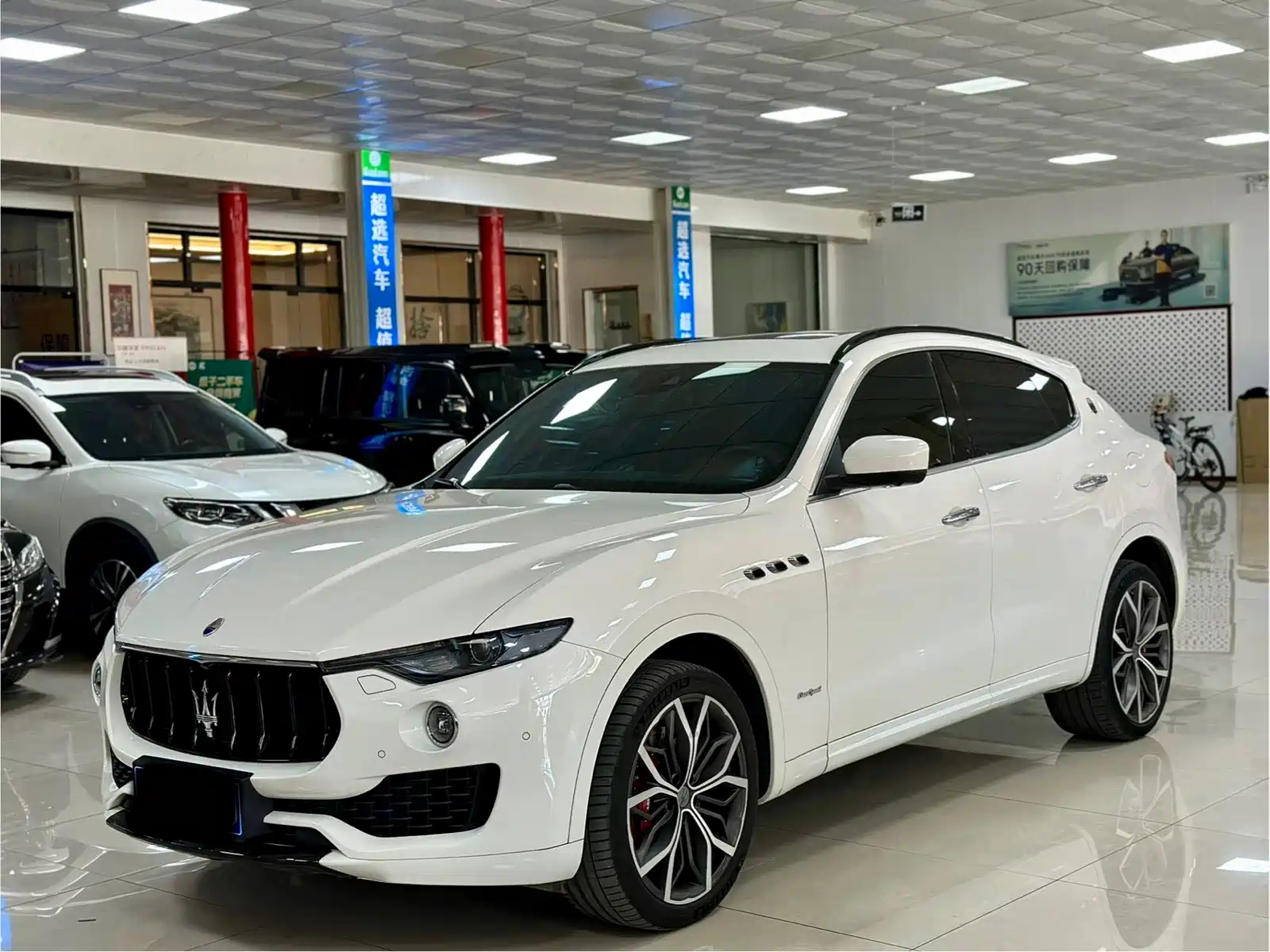 MASERATI LEVANTE 2018