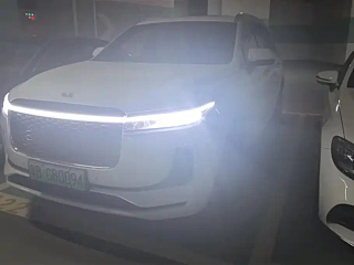 li-auto one