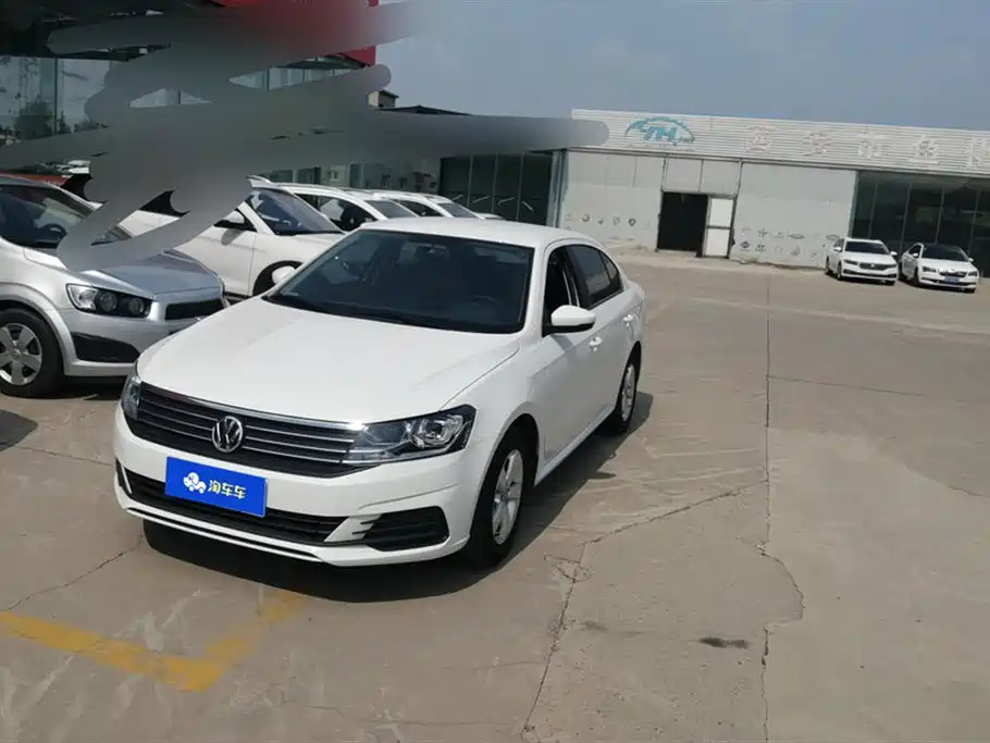 VOLKSWAGEN LAVIDA 2019