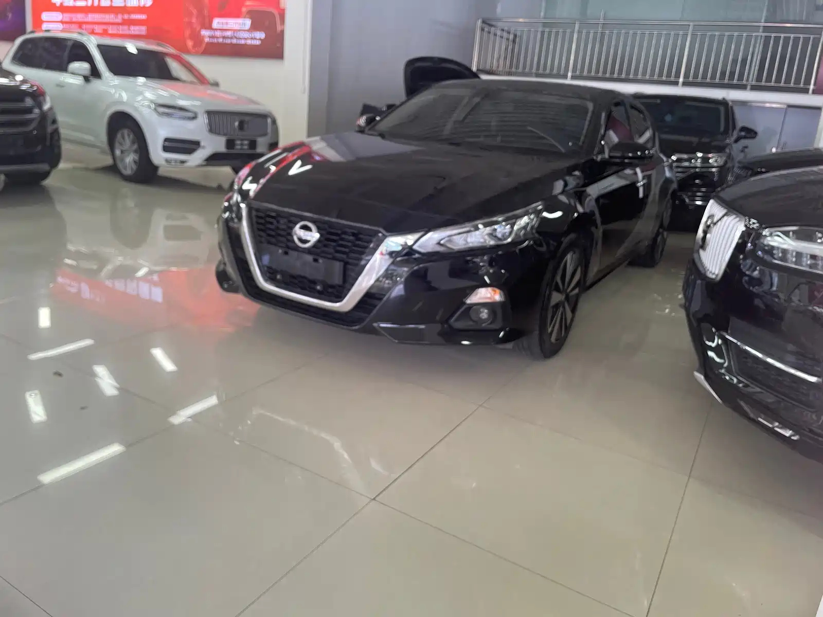 NISSAN TEANA 2022