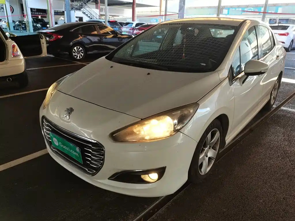 PEUGEOT 308 2014