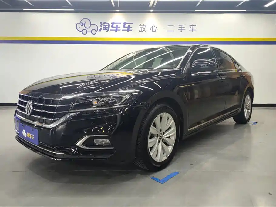 VOLKSWAGEN PASSAT 2020